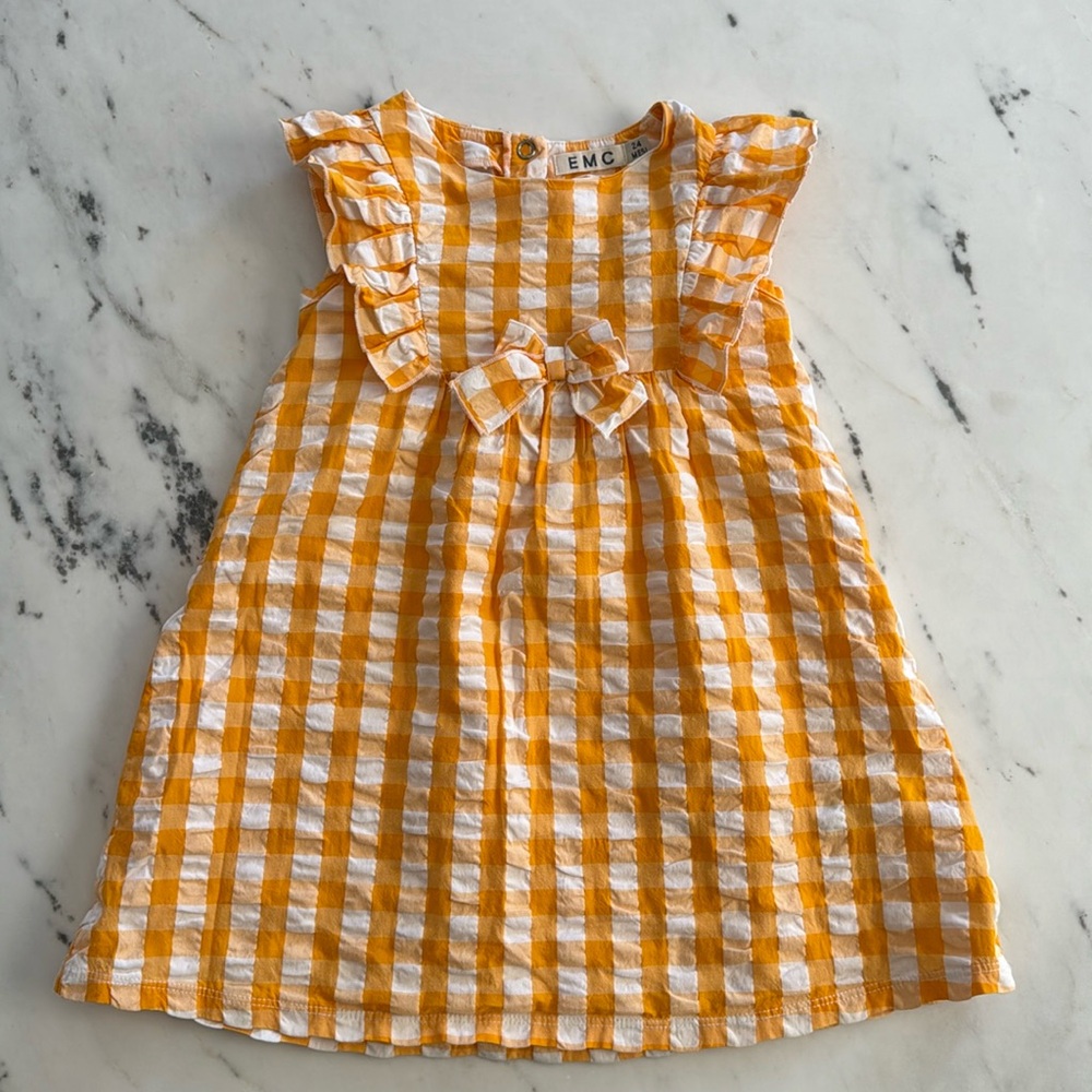 Darling yellow and white checkered dresss